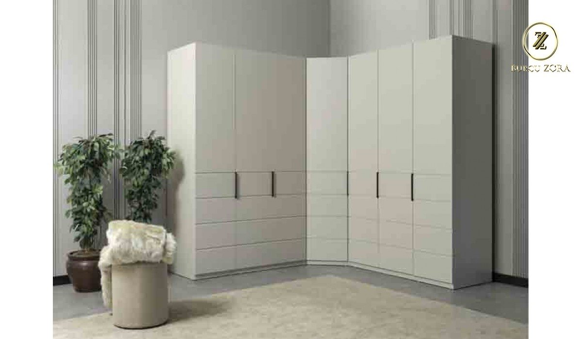 AMARİS GİYİNME ODASI